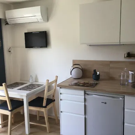 Studio 207 A 30 M De La Plage Terrasse Et Parking 滨海卡瓦莱尔