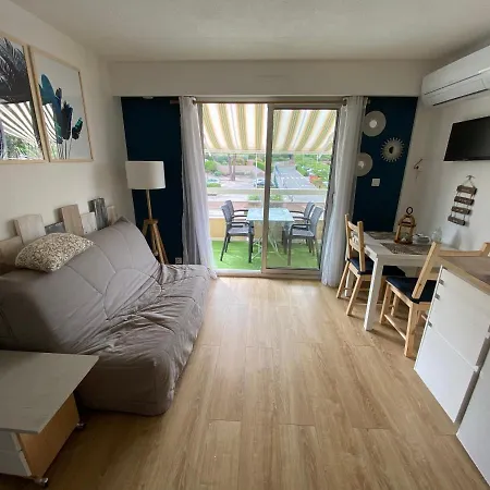 Apartamento Studio 207-Les pieds dans l’eau à 30m de la plage Cavalaire-sur-Mer